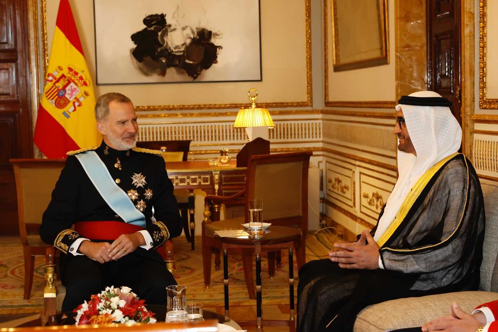 سفير الإمارات يقدم أوراق اعتماده إلى ملك إسبانيا