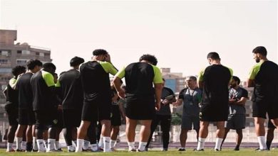 صورة معتمد جمال يشرح أدوار جديدة للاعبي الزمالك قبل مواجهة أبو سليم