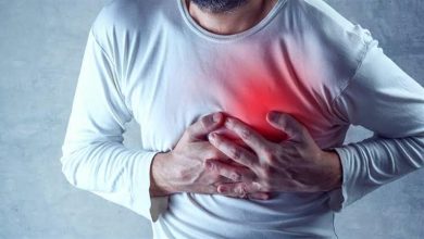 صورة “تظهر أثناء  الليل”.. علامتان تدلّان على خطر حدوث نوبة قلبية