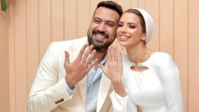 صورة عمرو راضي وزوجته بإطلالة جذابة في خطوبة البلوجر محمد فرج