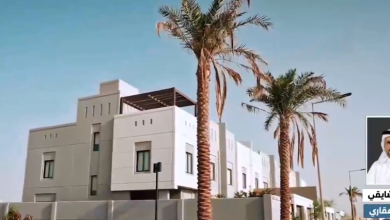 صورة مختص يعدد مزايا نظام البيع والتأجير على الخارطة: يمنع التلاعب