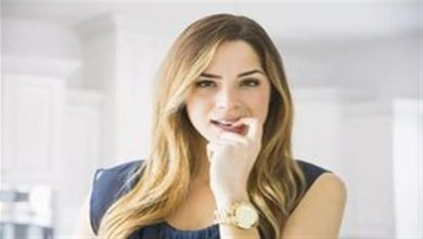 صورة كيف تتخلص من عادة قضم أظافرك؟.. اعرف السر