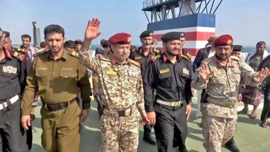 صورة من هي القيادات الحوثية التي عاقبتها أمريكا وبريطانيا؟  أخبار السعودية