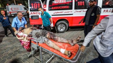 صورة “أطباء بلا حدود” تؤكد مقتل فلسطينيين بقصف مستشفى شهداء الأقصى بغزة