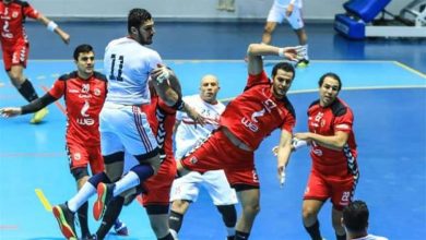 صورة “بعد مباراة نارية”.. الزمالك يحسم قمة كرة اليد أمام الأهلي لصالحه