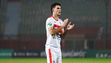 صورة “هل يغيب زيزو عن مواجهة الأهلي في نهائي الكأس؟”.. طبيب الزمالك يجيب