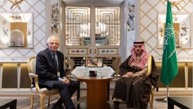 صورة بن فرحان يلتقي الممثل السامي للاتحاد الأوروبي للشؤون الخارجية والسياسة الأمنية