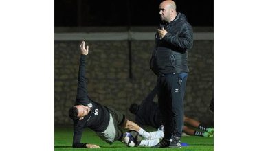 صورة “وعد بالاعتزال في صفوفه وآخر سنتين مجانا”.. حكاية صورة علي معلول في تدريبات الصفاقسي