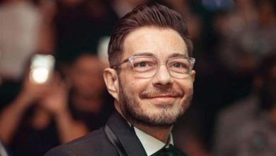 صورة أحمد زاهر يوجه رسالة لـ محمد سامي وشقيقته “ريم” بعد زواجها