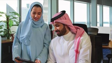 صورة «رؤية 2030»: انخفاض بطالة السعوديين إلى 7.7%.. و457 مليار ريال إيرادات حكومية غير نفطية في 2023  أخبار السعودية