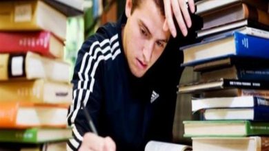 صورة خطوات سهلة لمساعدة طفلك على تخطي توتر الامتحانات.. امنعي الـ” فاست فود”
