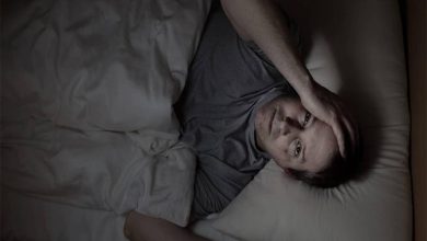 صورة هل تعاني من الاستيقاظ المفاجئ ليلا؟.. اعرف السر