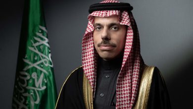 صورة وزير الخارجية يبحث مع نظيره السويسري المستجدات ذات الاهتمام المشترك