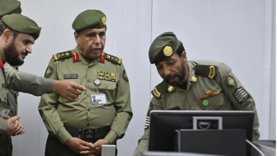 صورة مدير عام الجوازات يتفقد جوازات مطار الطائف الدولي