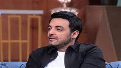 صورة عمرو محمود ياسين ناعيا ناهد رشدي: خبر حزين وكانت سيدة رائعة وقديرة