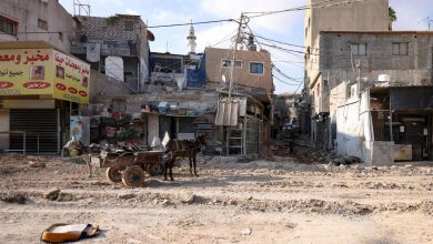 صورة قوات الاحتلال تشن حملة اعتقالات وتهجير قسري لعائلات في طمون شمال الضفة الغربية