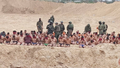 صورة جندي احتياط يفضح ما يجري داخل سجن “سدي تيمان”: تعذيب وقتل وإذلال للفلسطينيين