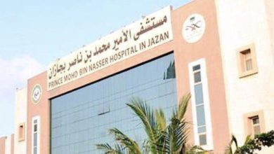 صورة «فريق طبي» بمستشفى الأمير محمد بن ناصر بجازان ينجح في استئصال ورم بإحدى الكلى بالمنظار الجراحي لمريض أربعيني