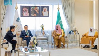 صورة النائب العام يبحث الموضوعات ذات الاهتمام المشترك مع السفير الكوري بالمملكة