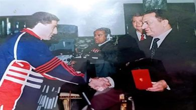 صورة حارس المقاولون السابق: التحكيم تسبب في هزيمتنا في نهائي السوبر الأفريقي 1997 أمام الزمالك