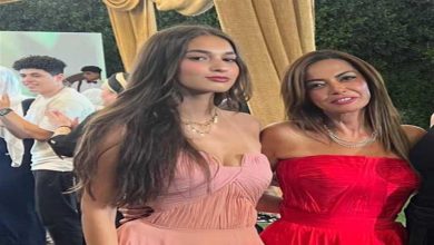 صورة داليا مصطفى تحتفل بعيد ميلاد ابنتها.. والجمهور: “نسخة من عمتها منال سلامة”