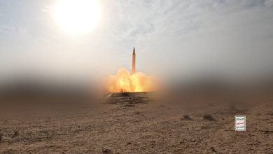 صورة الجيش الإسرائيلي يعلن اعتراضه صاروخًا أُطلق من اليمن والملايين من الإسرائيليين يركضون للملاجئ خوفا من القصف