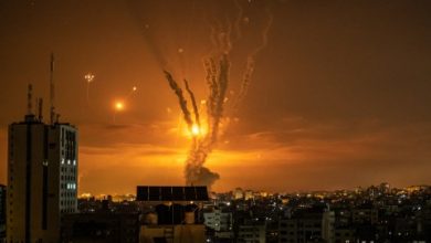 صورة شهيد واصابات في قصف إسرائيلي جنوب قطاع غزة