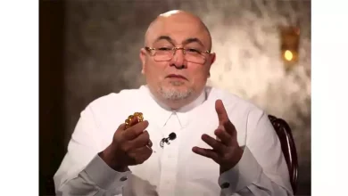 صورة خالد الجندي: الحمام ليس به عفاريت أو شياطين.. وهذا المقصود بـ”الخبث والخبائث”