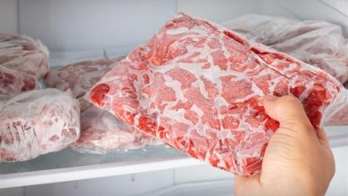 صورة هذا ما يحدث لجسمك عند تناول الدواجن واللحوم المجمدة – مفاجأة