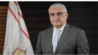 صورة “أشباه إعلاميين”.. تعليق قوي من عضو الزمالك بعد عودة الثلاثي من الإمارات