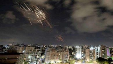 صورة القسام تعلن قصف أسدود وضواحي تل ابيب بالصواريخ ..