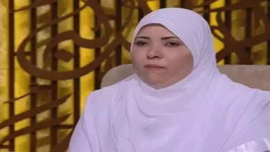 صورة حكم أطلب الطلاق لو زوجي لا يصلى ولا يصوم؟.. هبة عوف تجيب