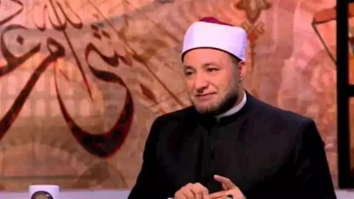 صورة بالفيديو| أمين الفتوى ينصح الآباء بمراقبة أبنائهم: “يجب التدخل فوراً في هذه الحالة”