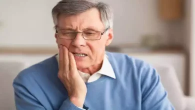 صورة كيف تؤثر الوحدة على صحة كبار السن؟