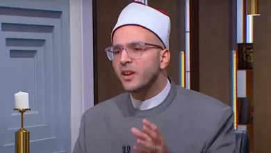 صورة “سماسرة الضمائر”.. أمين الفتوى يحذر: شراء أصوات الناخبين من كبائر الذن