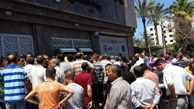 صورة إغلاق الحسابات البنكية…‪.. إجراءات تهدد الجمعيات الأهلية الفلسطينية بالشلل والانهيار