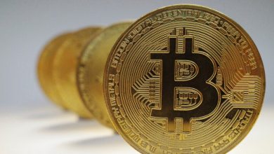 صورة لأول مرة.. عملة “البيتكوين” تتجاوز حاجز 121 ألف دولار