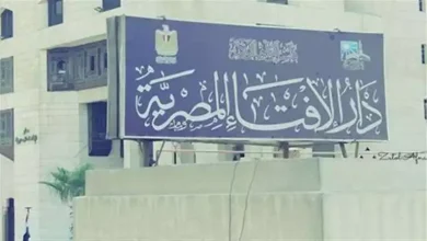 صورة كان يغتسل من الجنابة ولا يعلم اشتراط نية الطهارة.. فما الحكم؟.. المفتي