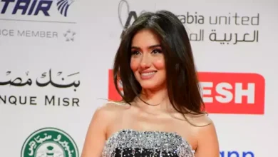 صورة جيهان الشماشرجي تخضع لجلسة تصوير “جريئة”.. والجمهور: “عروسة البحر”