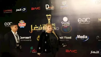 صورة عشت عمري كله للفن”.. تكريم نادية الجندي بجائزة “إنجاز العمر” في حفل “الأفضل” 2024