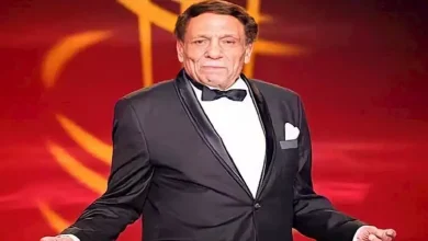 صورة في عيد ميلاده الـ 85.. ماذا قال الزعيم عادل إمام عن دعاء والدته له قبل وفاتها؟