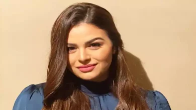 صورة 10 صور لـ هنادي مهنا لإطلالتها في حفل “Joy Awards” وهدى المفتي تعلق