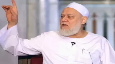 صورة علي جمعة: لا يجوز التعبد بالقرآن إلا باللغة العربية.. وترجمة المعاني لا تُغني عن الأصل