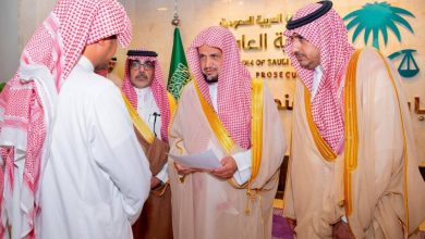 صورة النائب العام يتفقد سير العمل في نيابة جازان ويلتقي المراجعين  أخبار السعودية