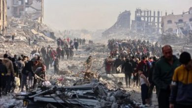 صورة مجازر دموية في مختلف مناطق قطاع غزة ..شهداء بالعشرات وإغلاق المخابز ونزوح متجدد
