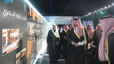 صورة أمير منطقة المدينة المنورة يضع حجر الأساس لمشروع شركة بهيج