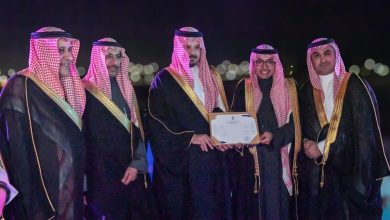 صورة أمير منطقة المدينة المنورة يشهد تسليم “مرسى الجار” رخصة الهيئة السعودية للبحر الأحمر