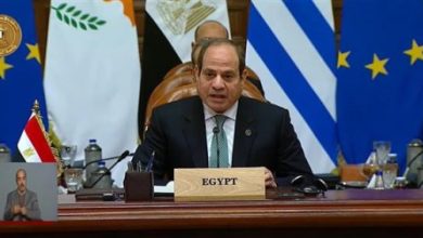 صورة السيسي يحشد زعماء أوروبيين لتوقيع اتفاق إنهاء الحرب إلى جانب ترامب