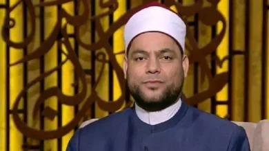 صورة كيف اتعامل مع جار السوء؟.. مصطفى عبد السلام يجيب