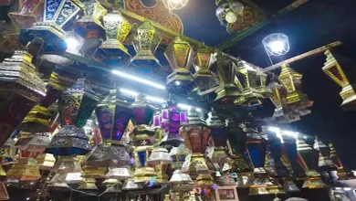 صورة “صيني وخيامية وصاج”.. أسعار فوانيس رمضان بمنطقة “تحت الربع ” هذا العام(صور)